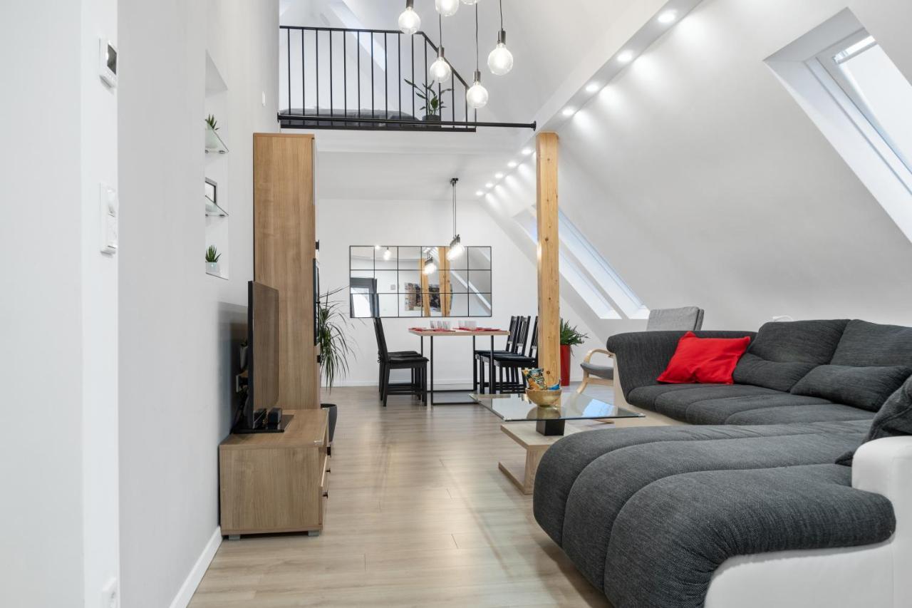 Modernes 3-Zimmer Loft Mit Balkon Hennesee 5 Min Эслоэ Экстерьер фото